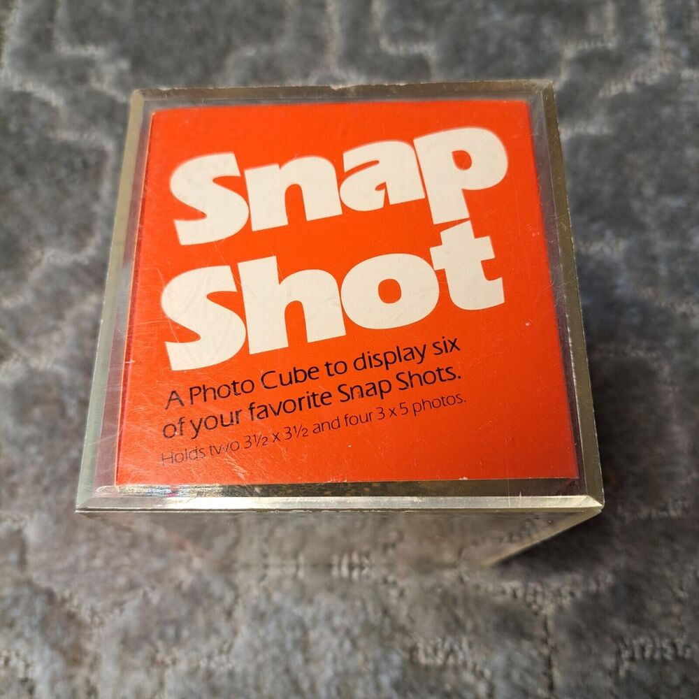 Vtg Hallmark Snap Shot Photo Cube 6 PHOTO DISPLAY PIC KEEPER table decor HTF